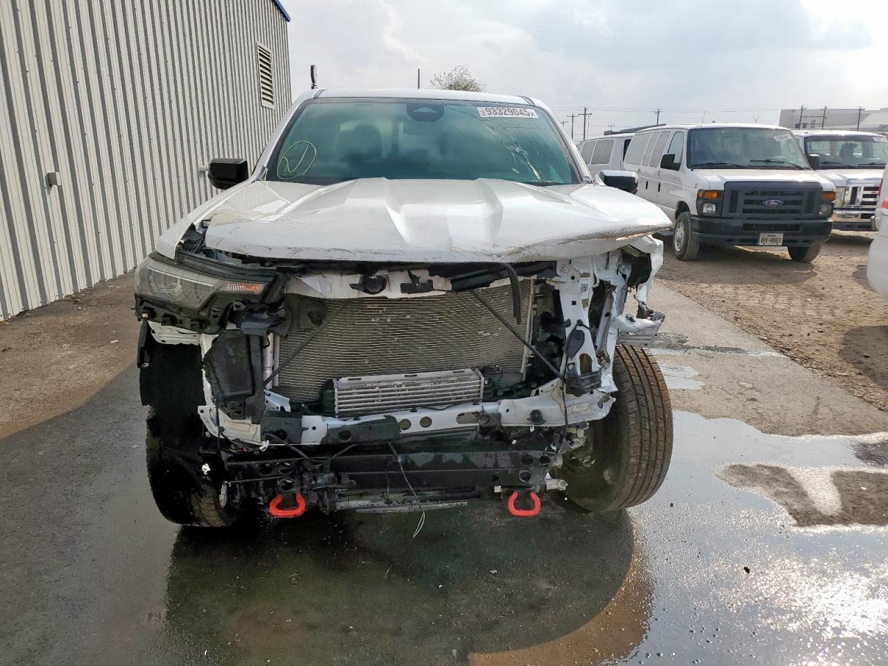 2023 Chevrolet Colorado Z71 - Image 5