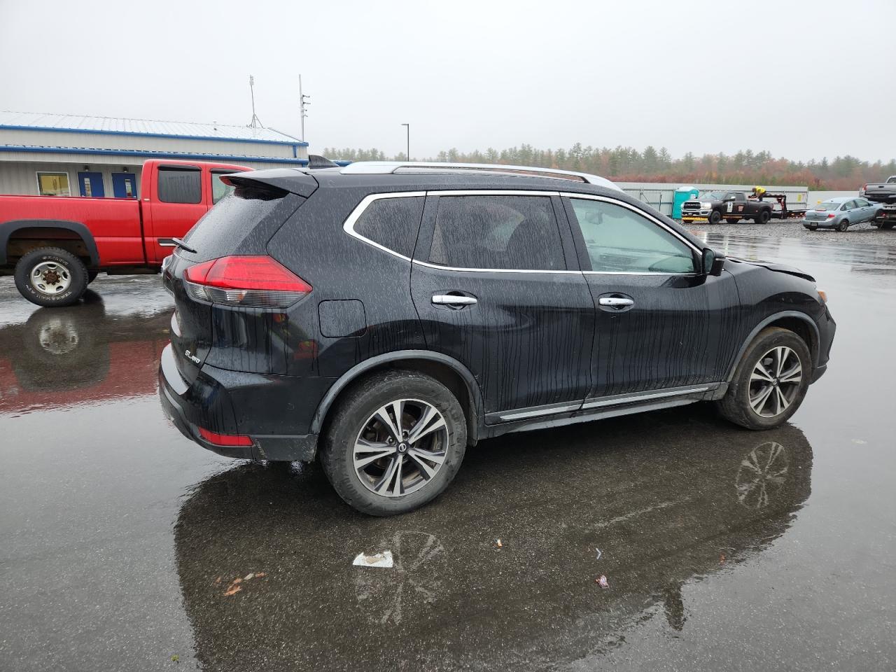 2017 Nissan Rogue S - Фото 3