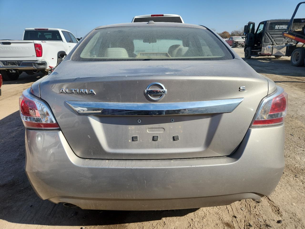 2015 Nissan Altima 2.5 S - Image 6