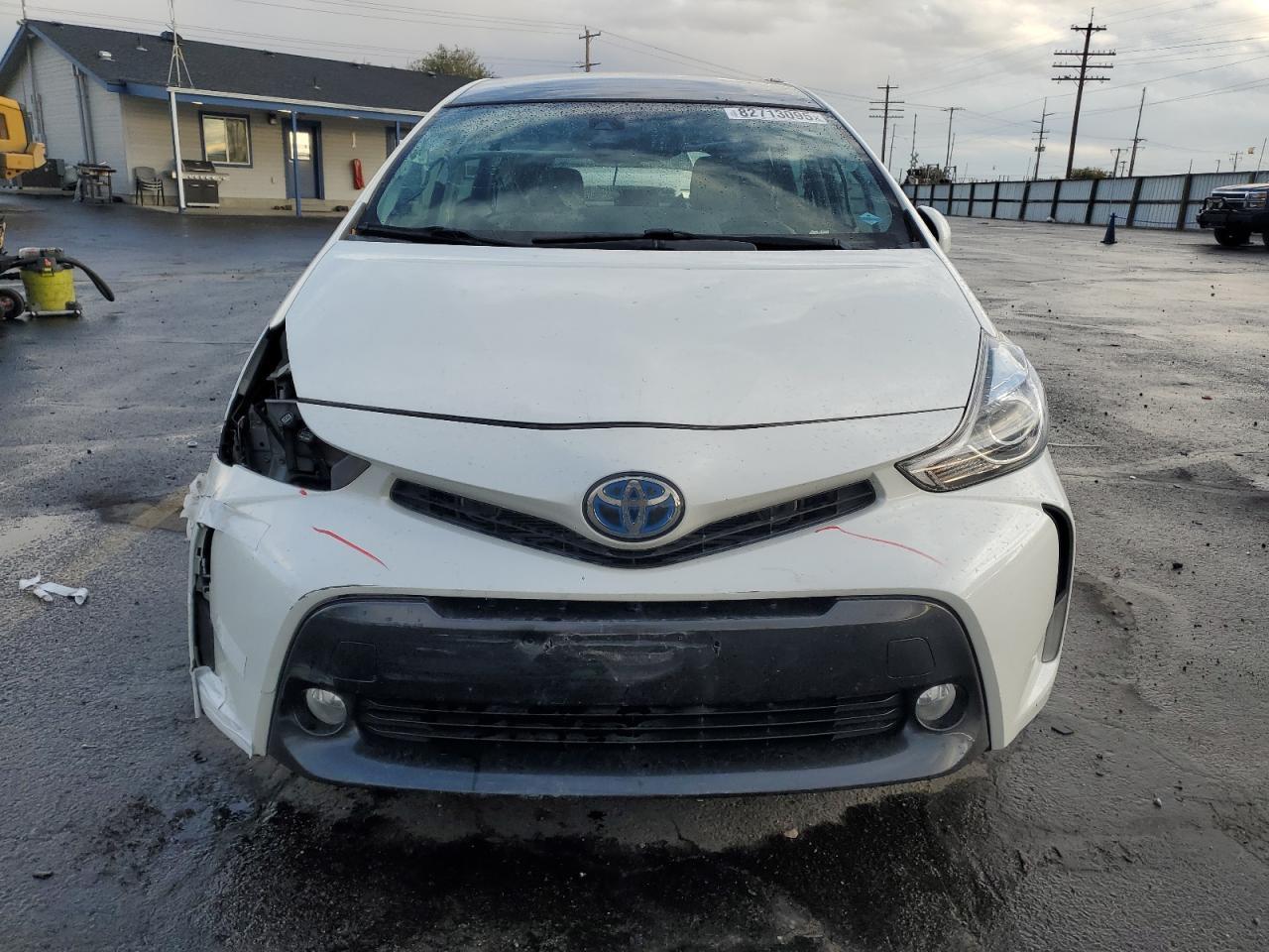 2016 Toyota Prius V Five - Фото 5