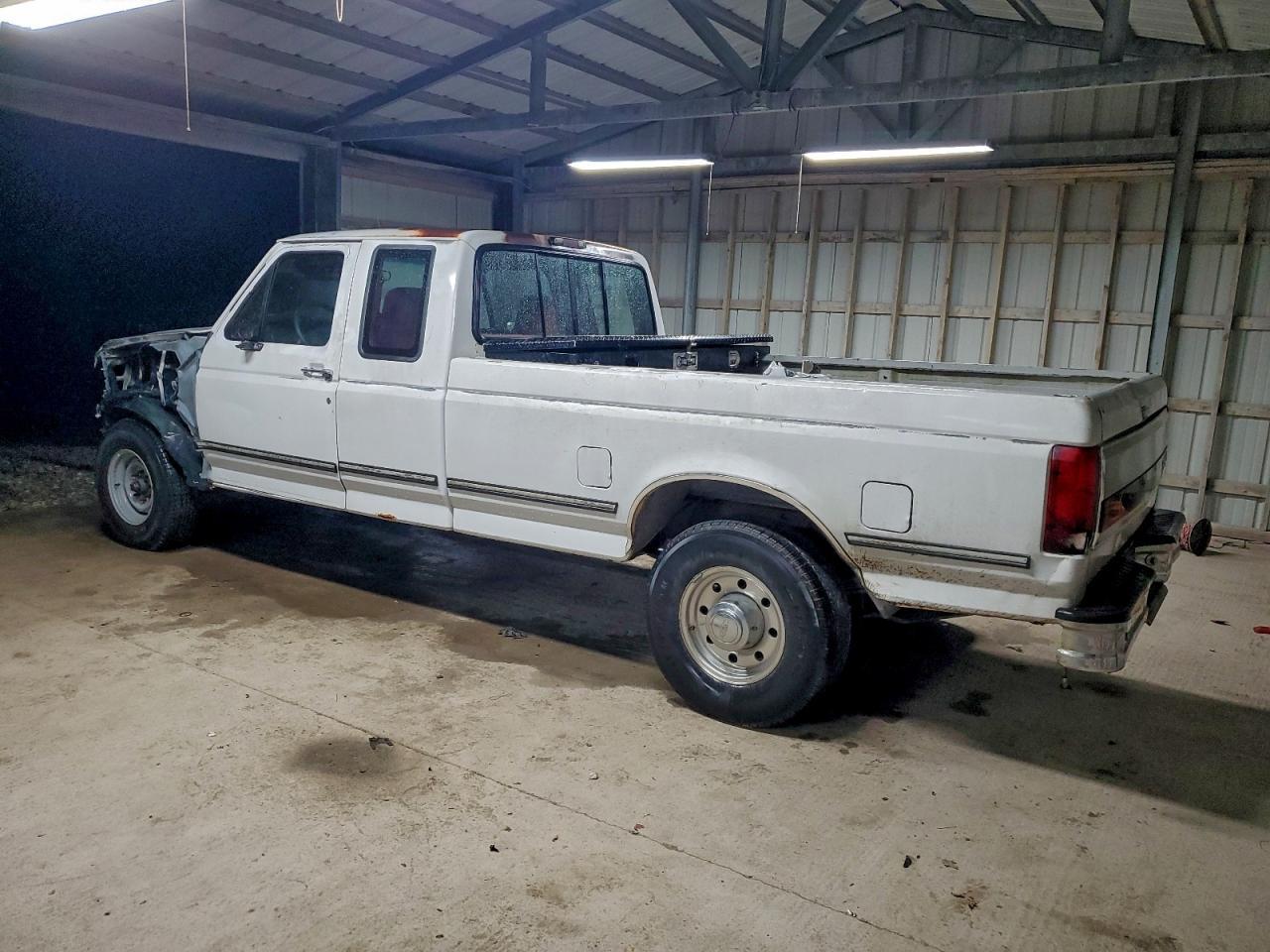 1995 Ford F250 - Фото 2
