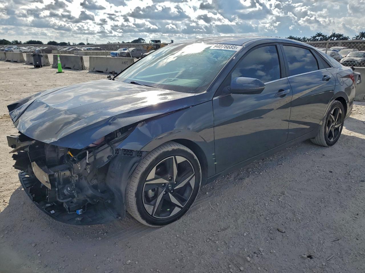 2023 Hyundai Elantra Limited