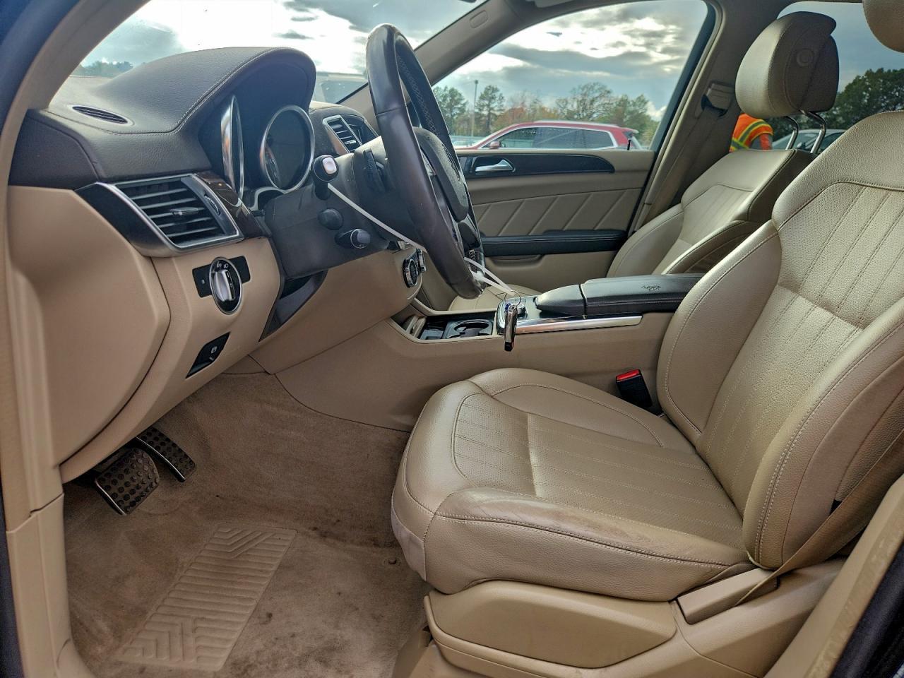 2015 Mercedes-Benz Gl 450 4Matic - Image 7