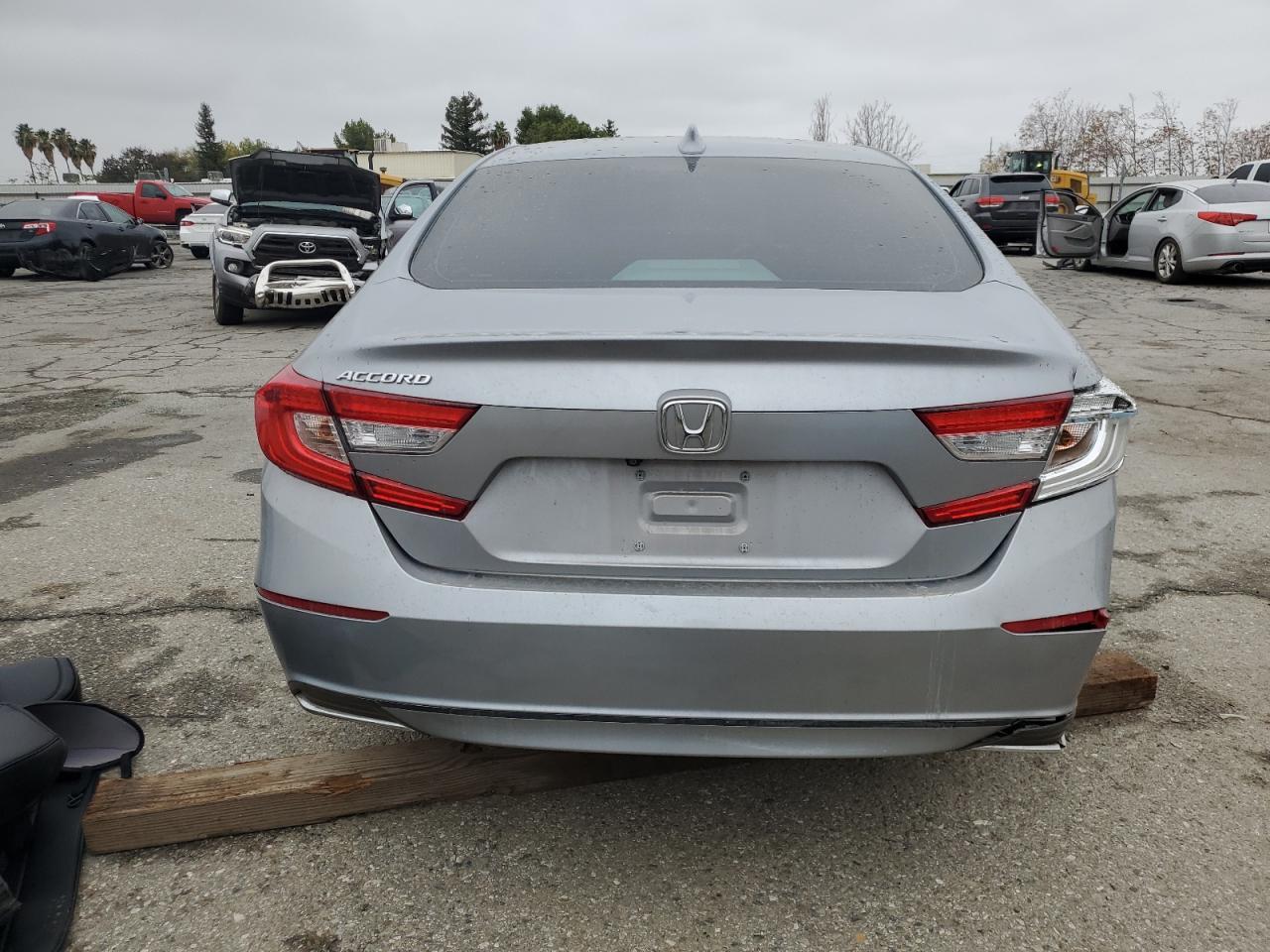 2020 Honda Accord Lx - Фото 6