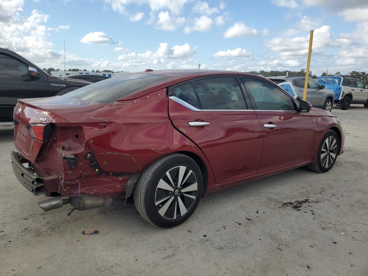 2019 Nissan Altima Sv - Фото 3