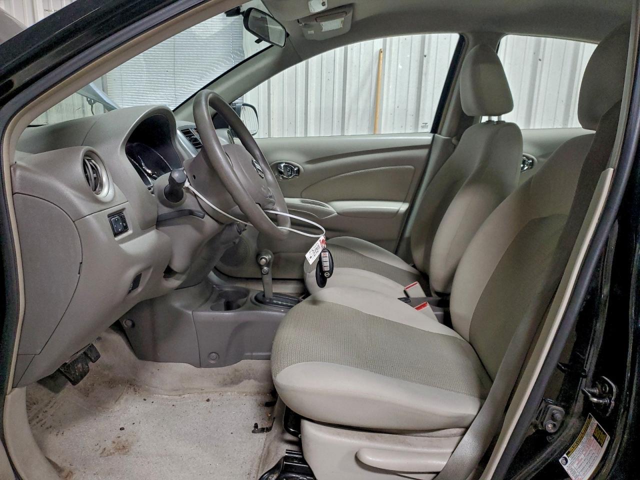 2013 Nissan Versa S - Фото 7