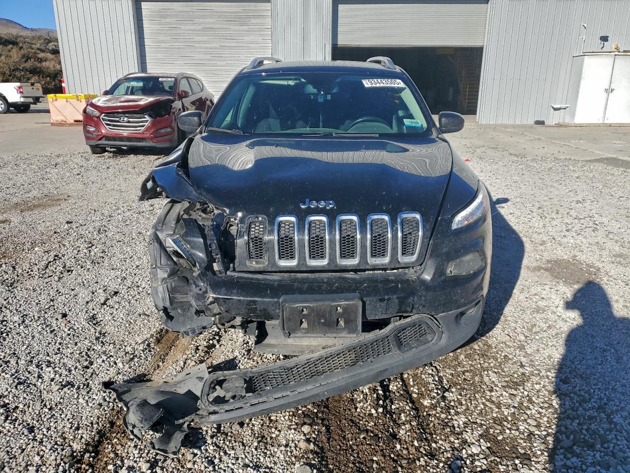 2017 Jeep Cherokee Latitude - Фото 5