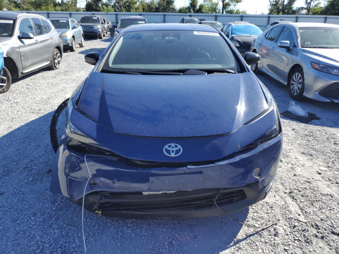 2024 Toyota Prius Le - Фото 5