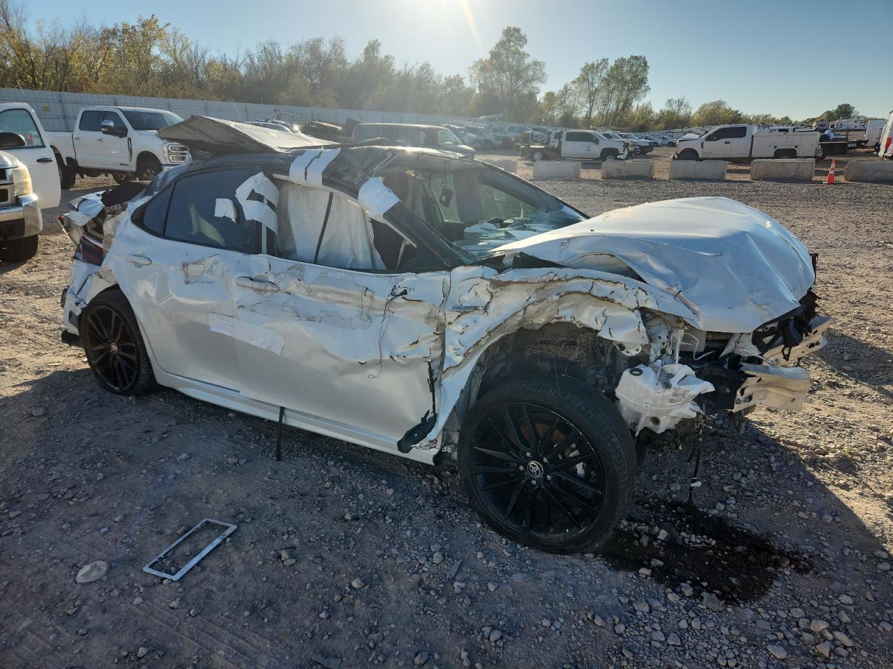 2021 Toyota Camry Xse - Image 4