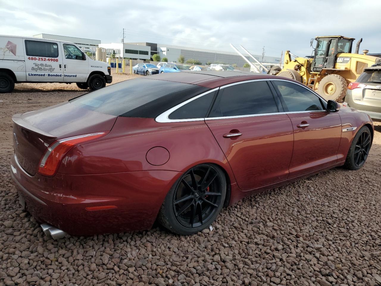 2012 Jaguar Xjl - Image 3