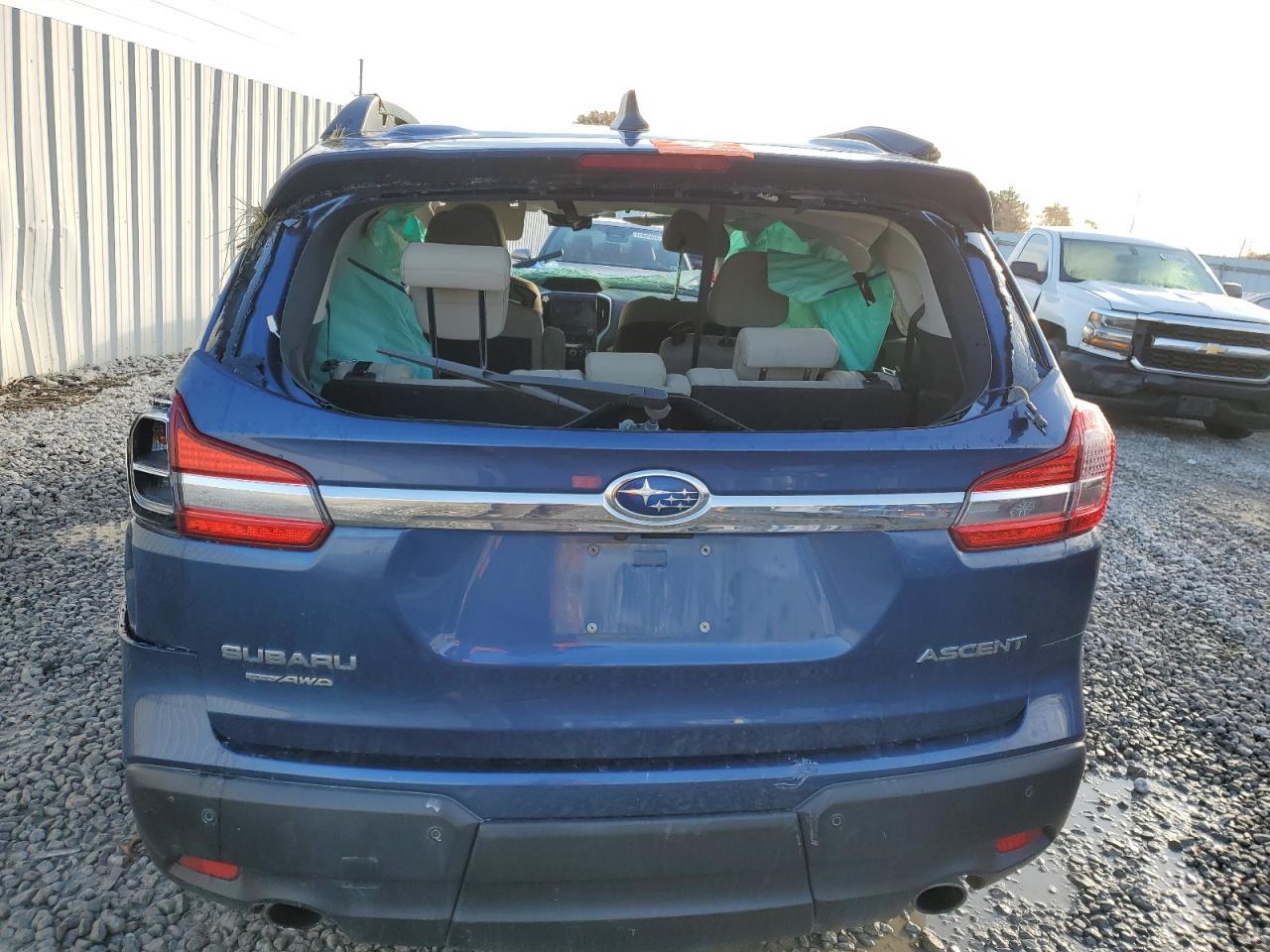 2019 Subaru Ascent Premium - Фото 6