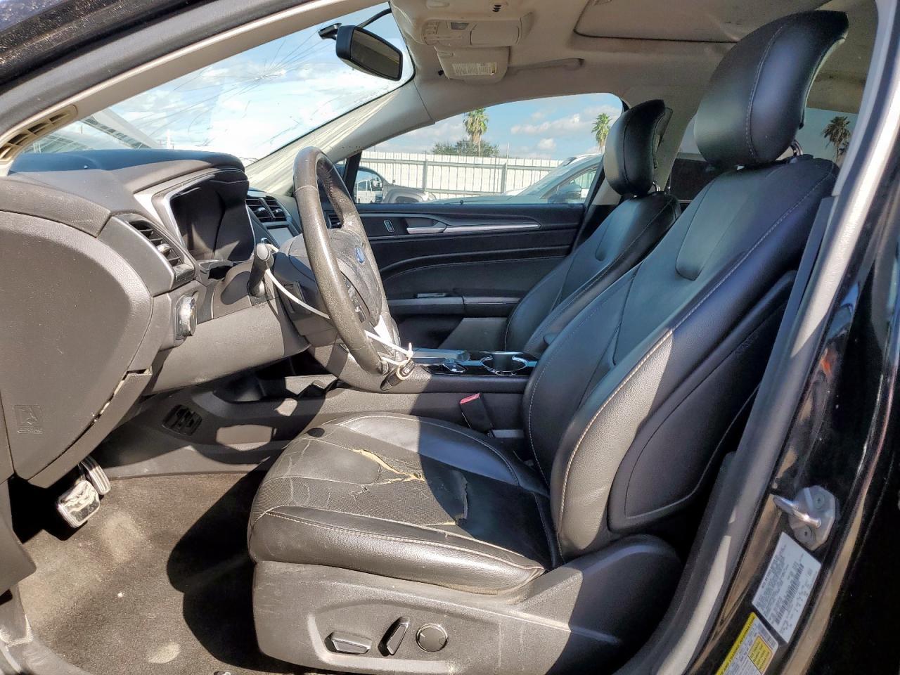 2014 Ford Fusion Titanium - Image 7