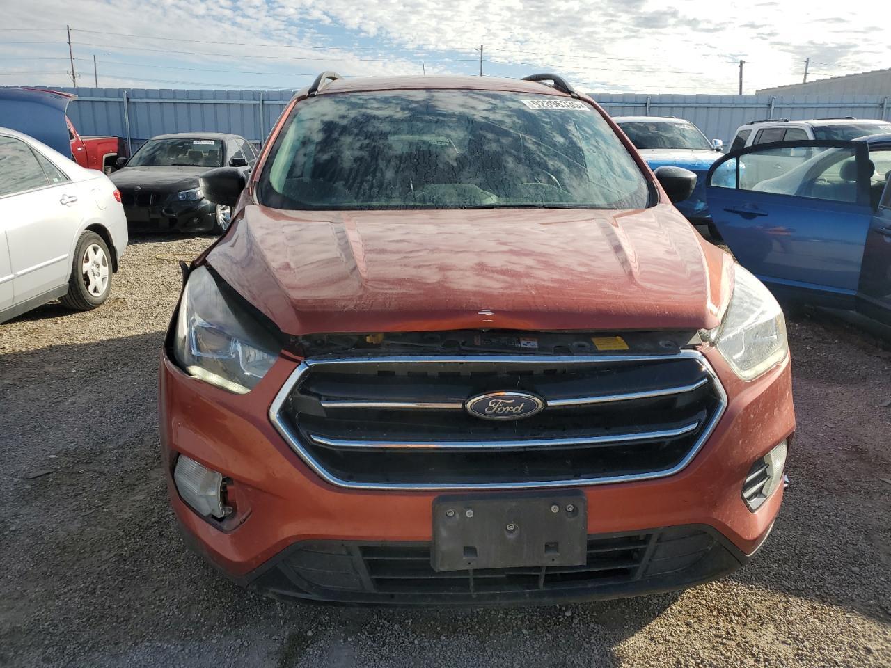 2019 Ford Escape Se - Фото 5
