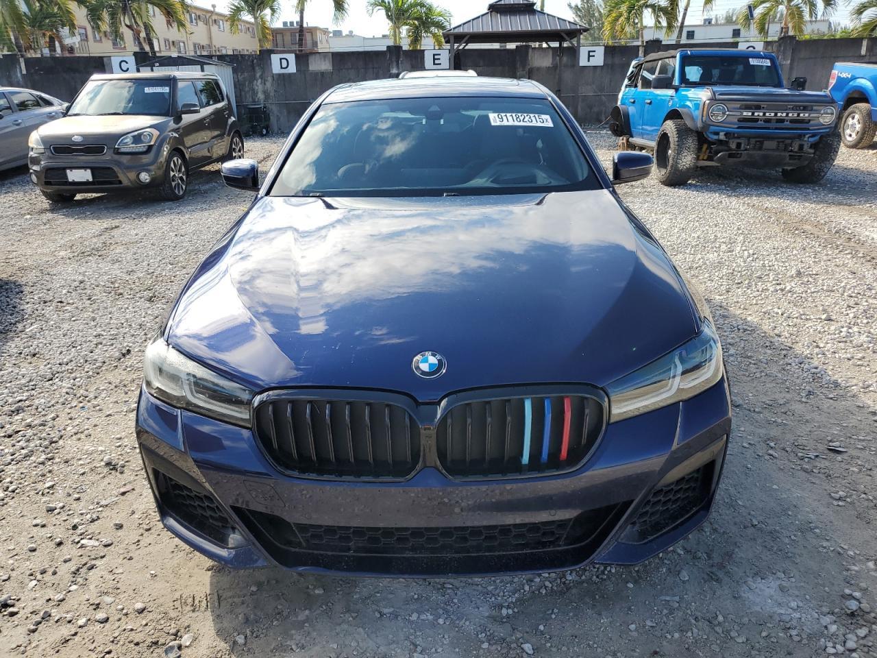 2022 BMW M550Xi - Фото 5