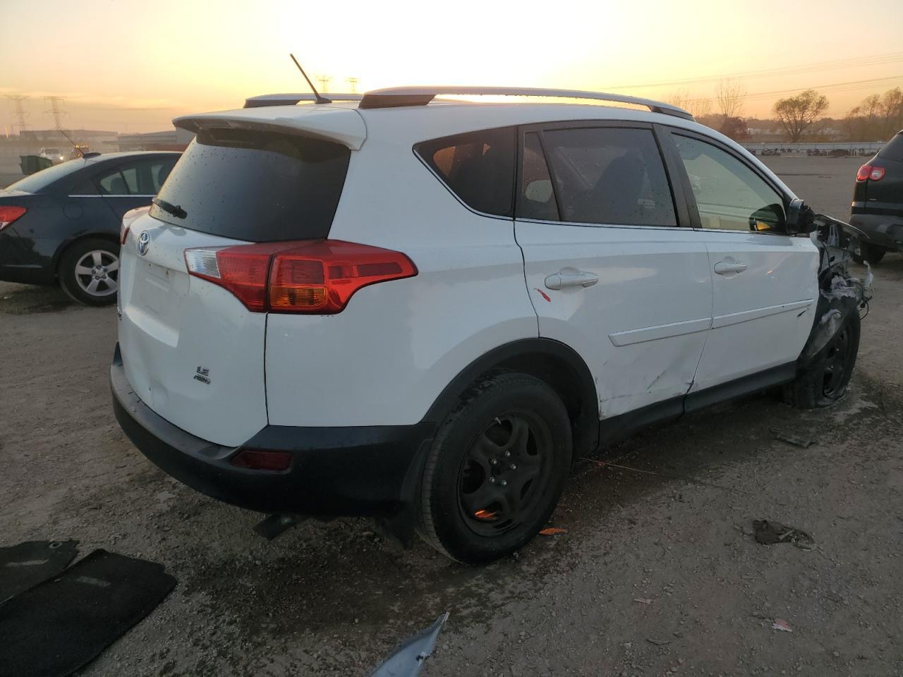 2014 Toyota Rav4 Le - Фото 3