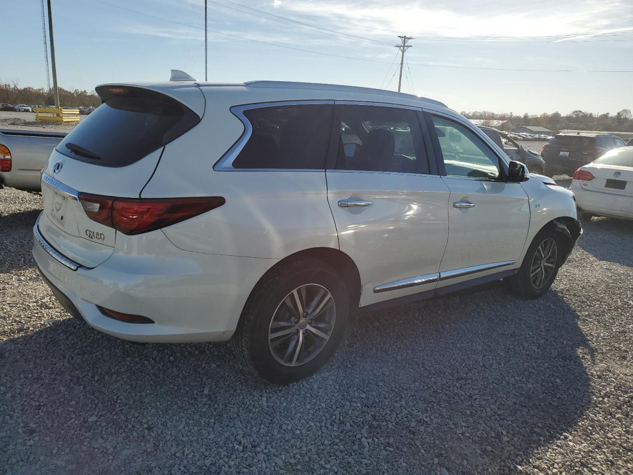 2020 Infiniti Qx60 Luxe - Image 3