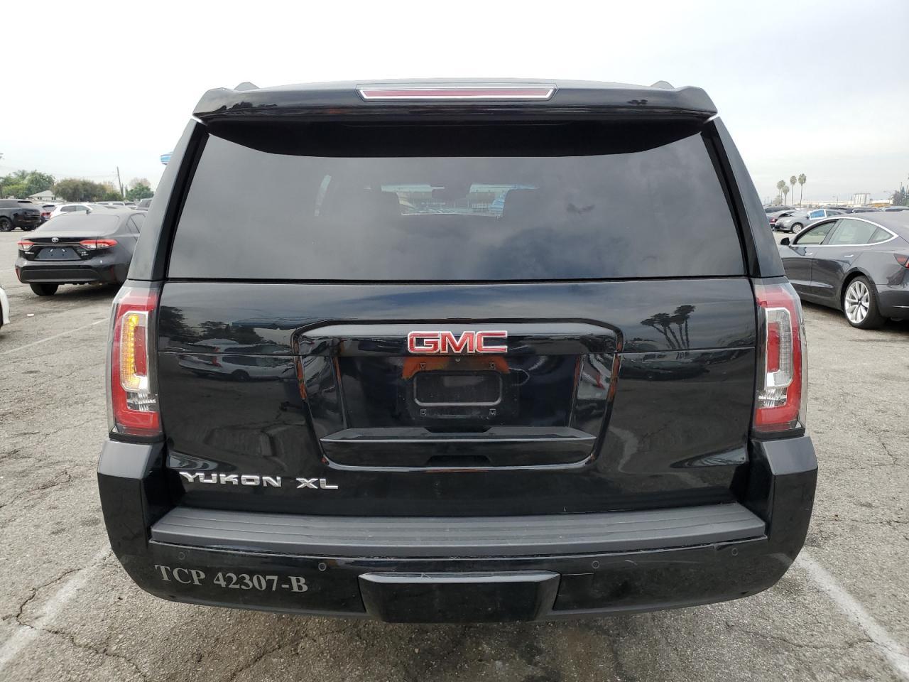 2019 GMC Yukon Xl C1500 Slt - Фото 6