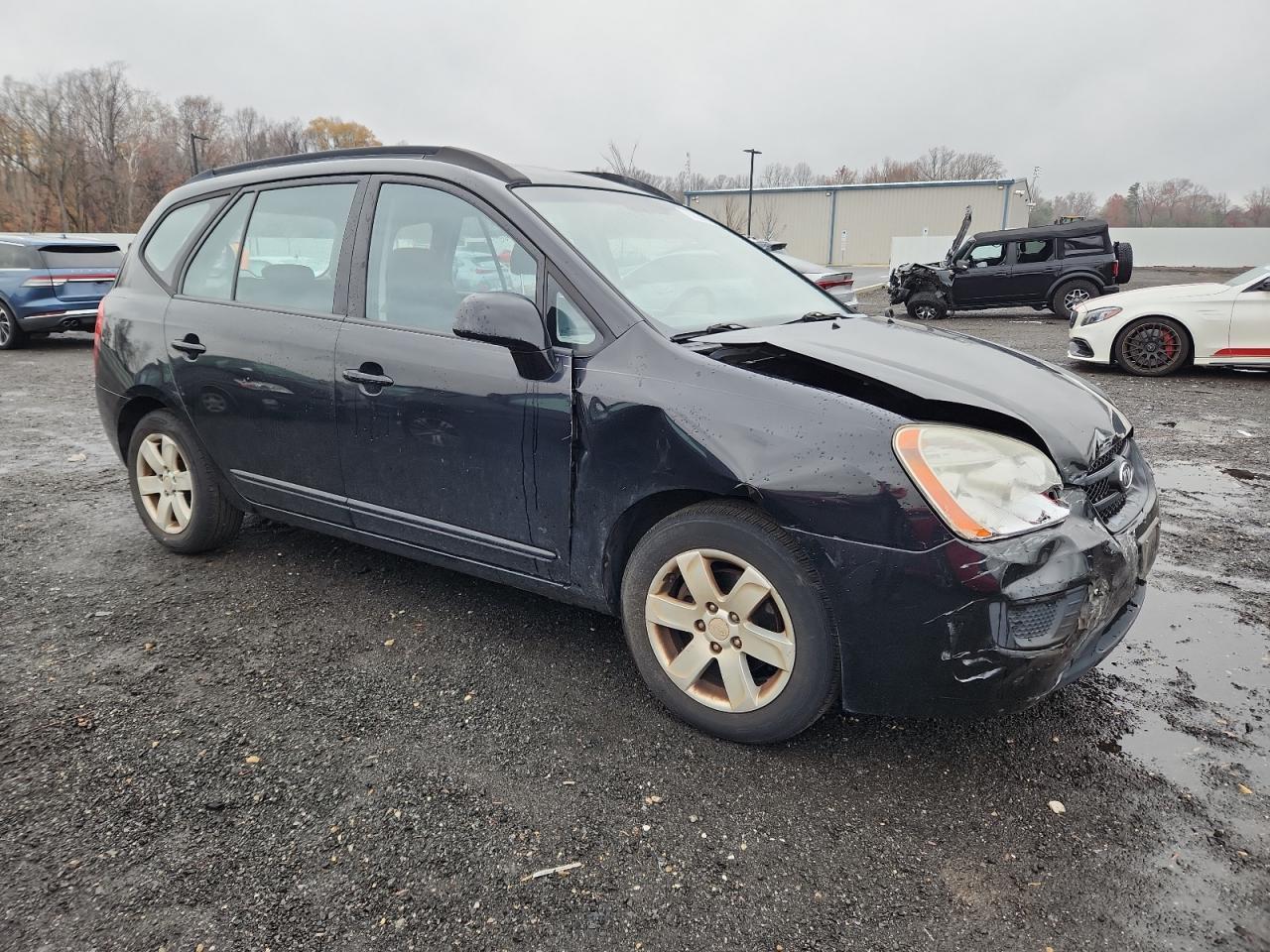 2008 Kia Rondo Base - Фото 4