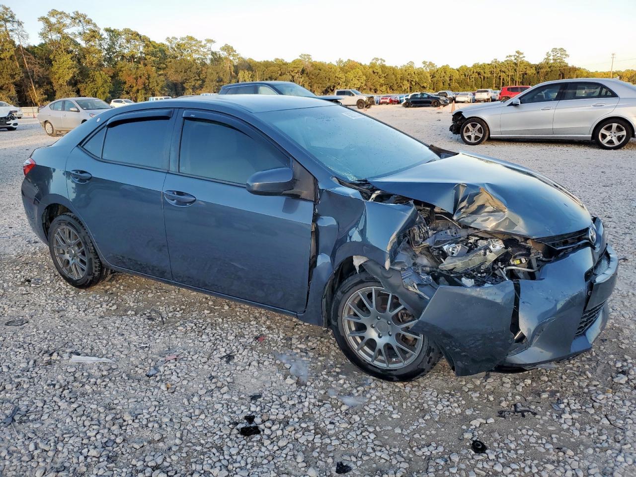 2016 Toyota Corolla L - Фото 4