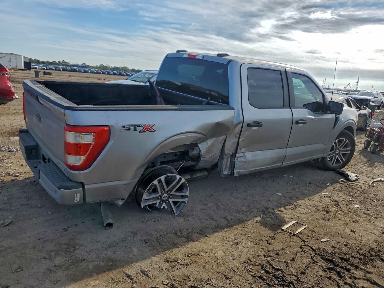 2022 Ford F150 Supercrew - Фото 3