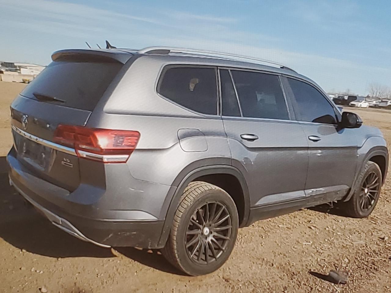 2018 Volkswagen Atlas Se - Фото 3