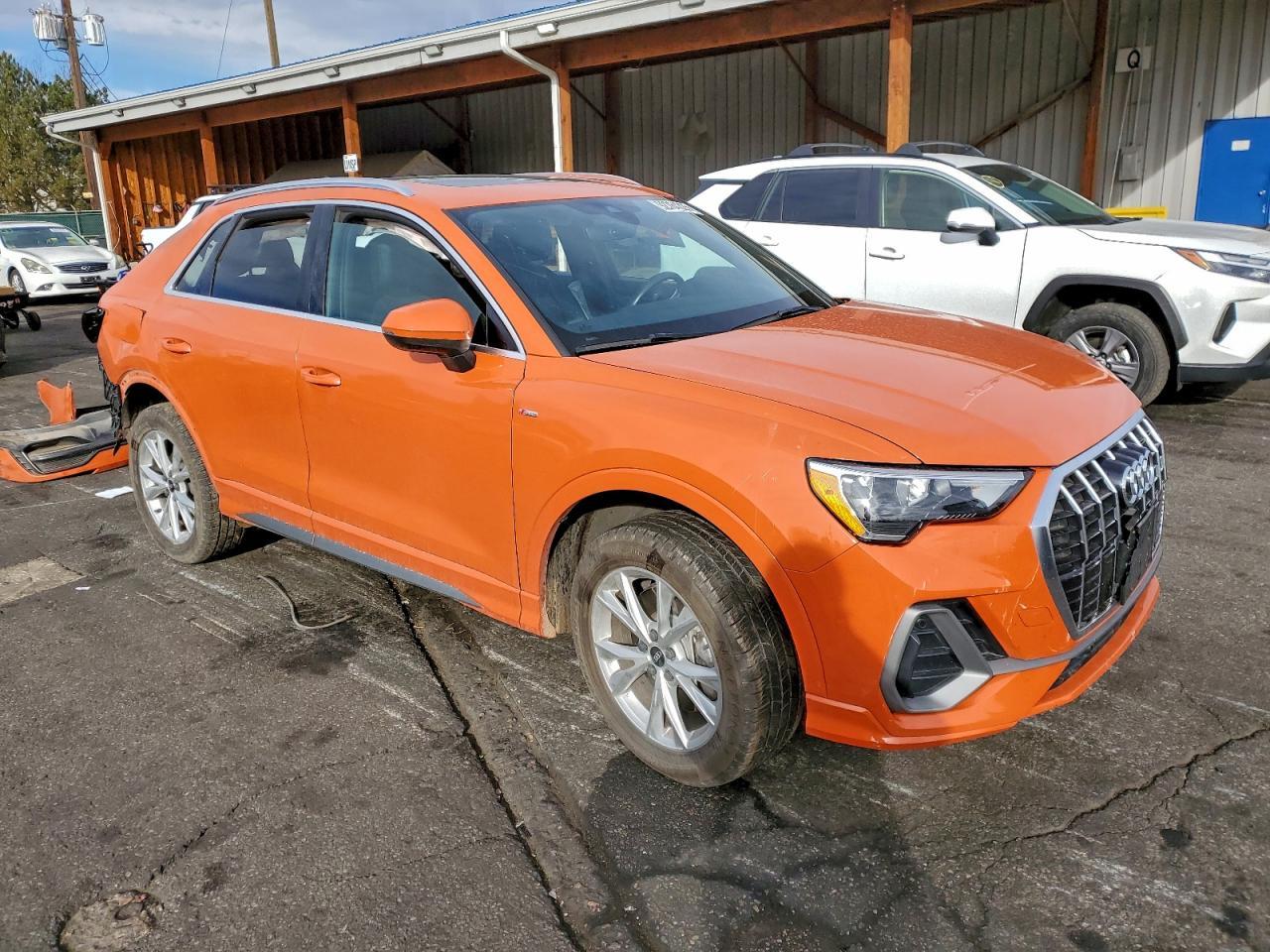 2022 Audi Q3 Premium S Line 45 - Фото 4