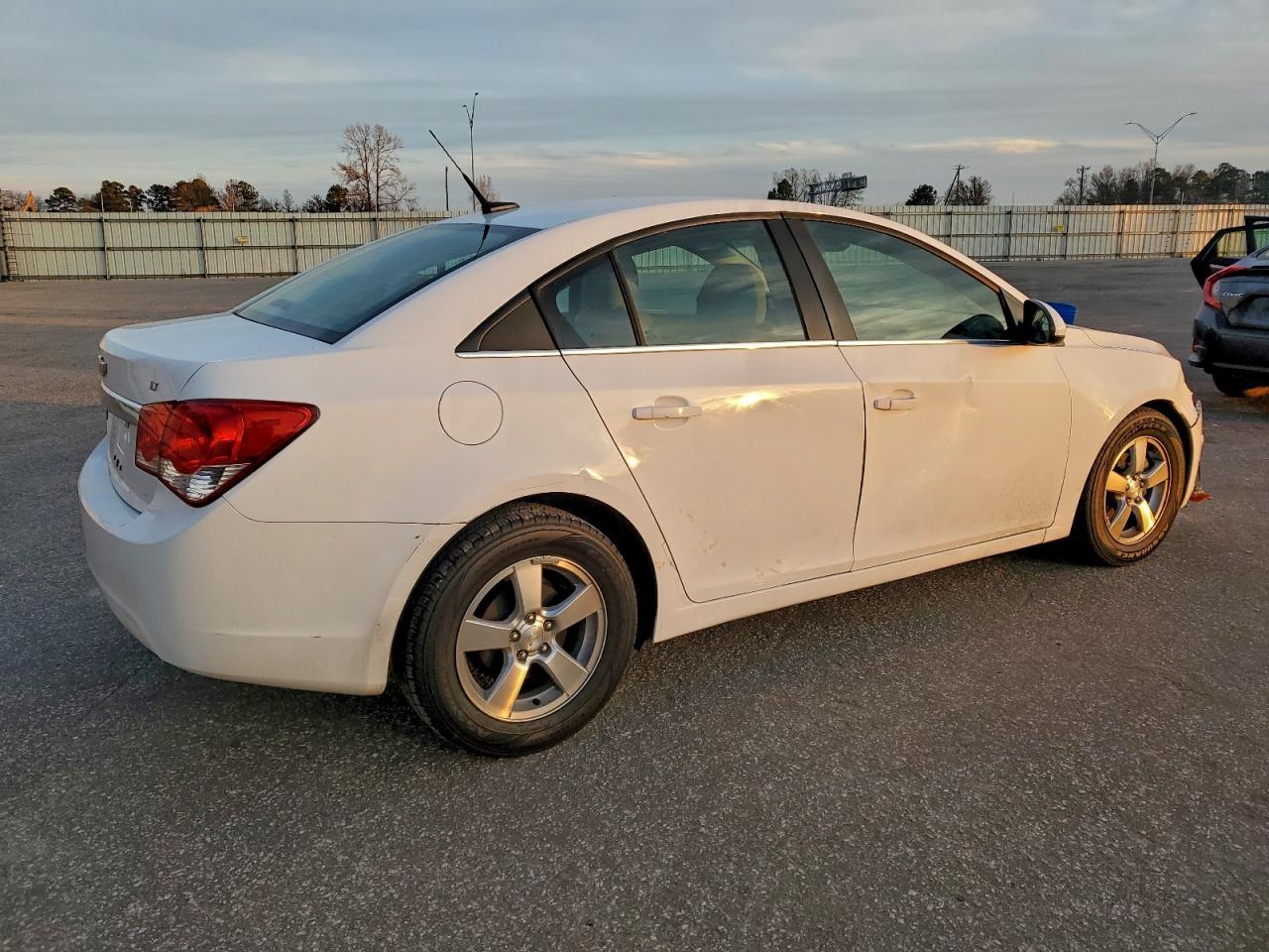 2014 Chevrolet Cruze Lt - Фото 3
