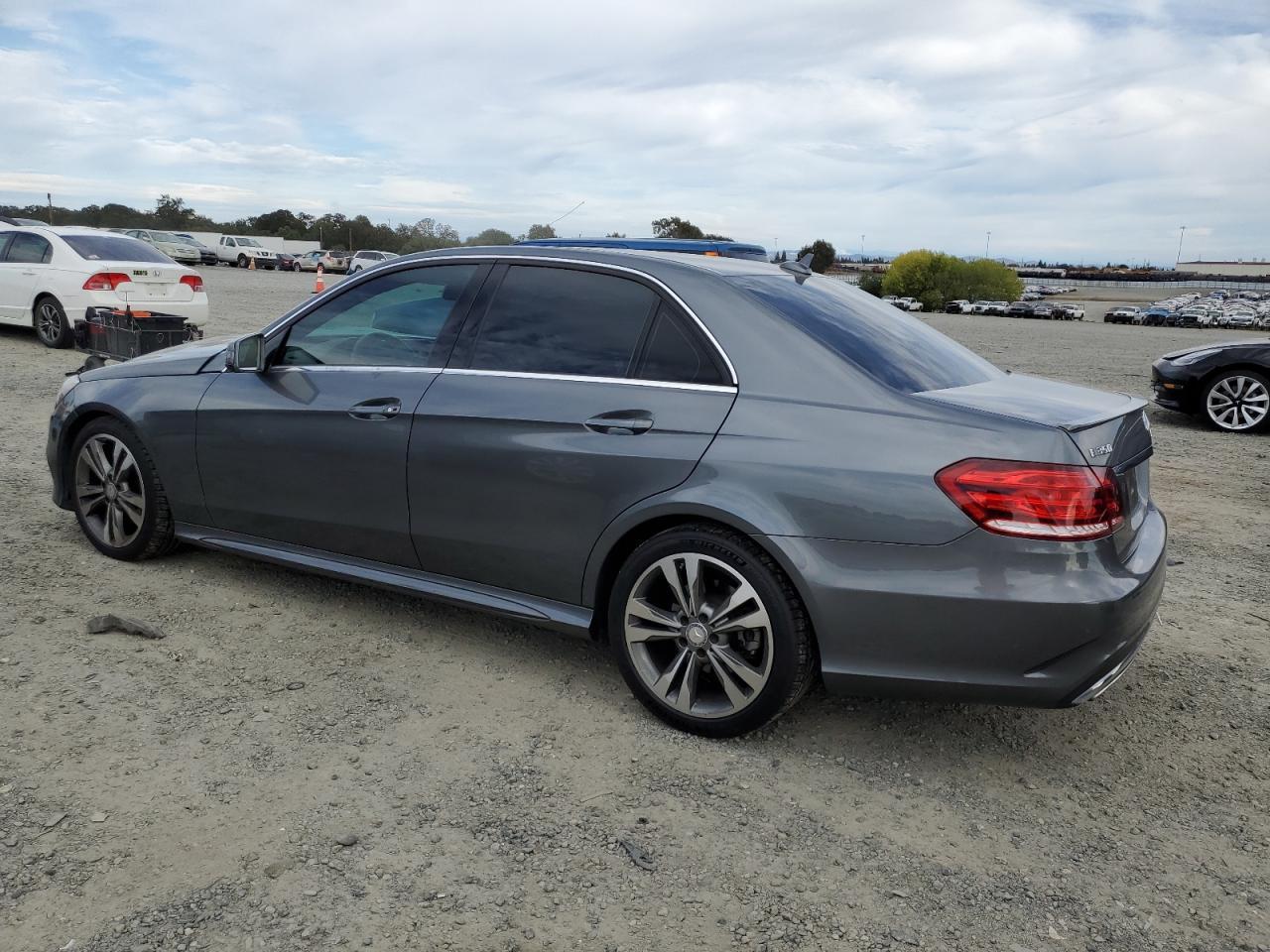 2016 Mercedes-Benz E 350 - Фото 2