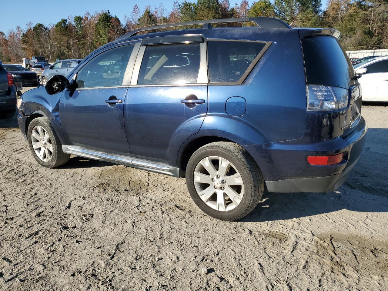 2011 Mitsubishi Outlander Se - Фото 2