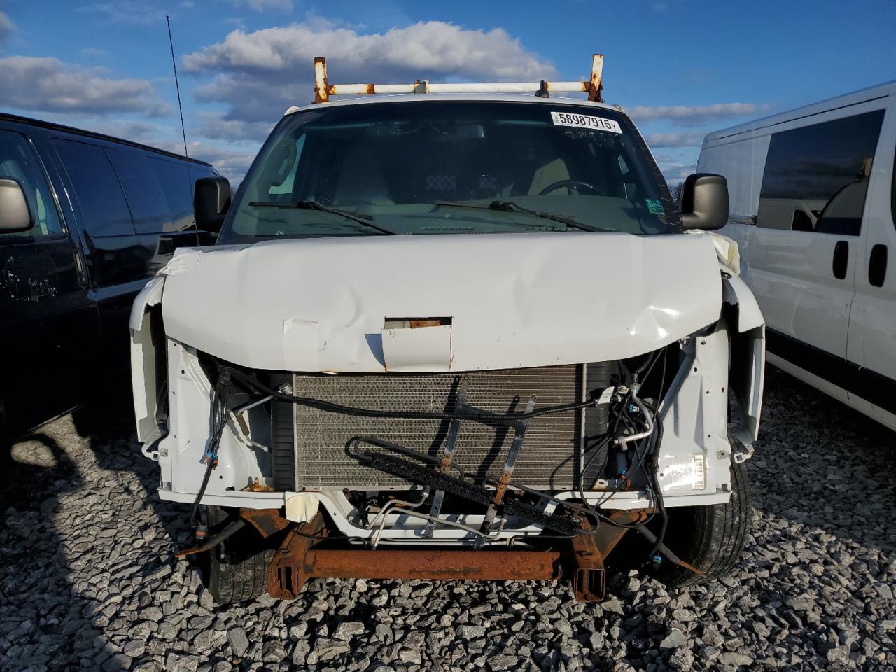 2020 Chevrolet Express G2500 - Фото 5