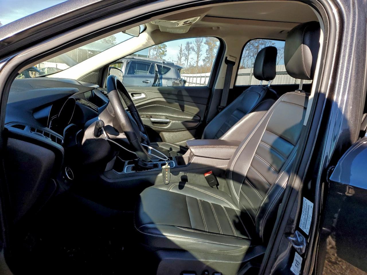 2019 Ford Escape Sel - Image 7