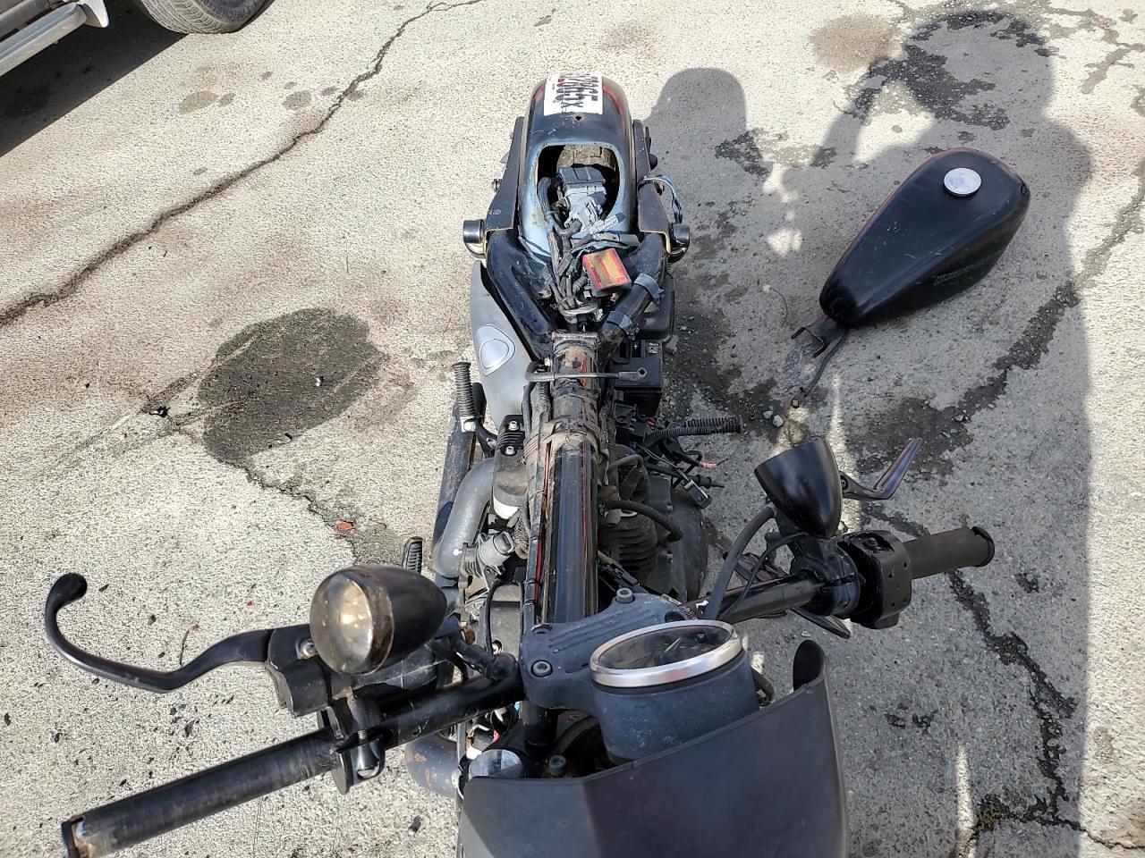 2009 Harley-Davidson Xl883 N - Фото 5