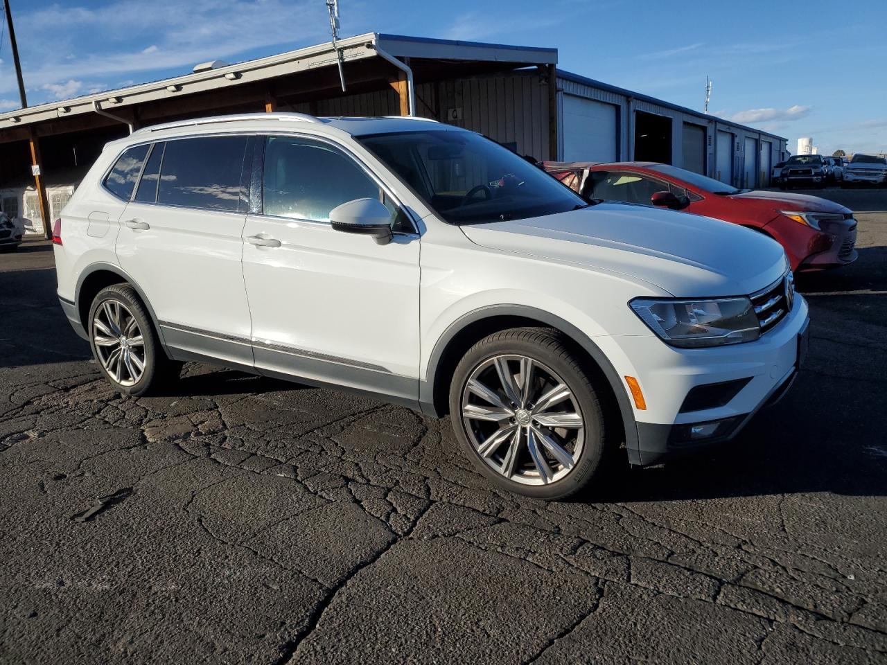 2018 Volkswagen Tiguan Se - Фото 4