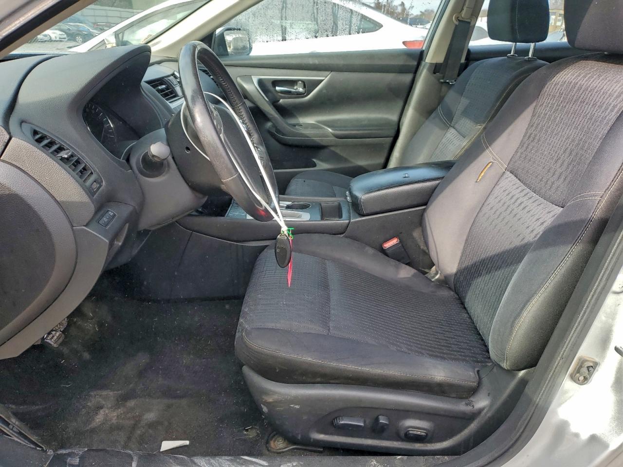 2017 Nissan Altima 2.5 - Фото 7