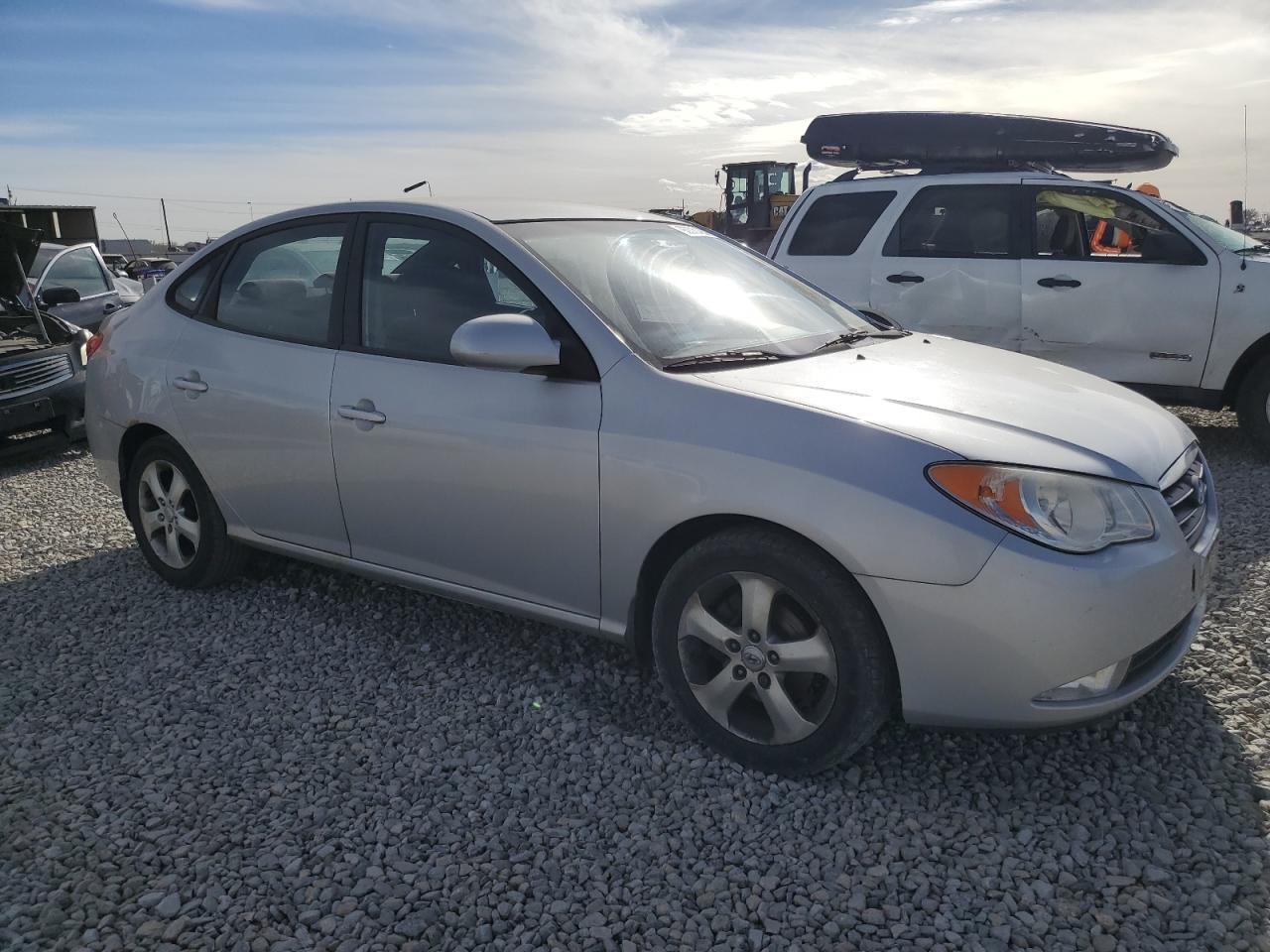 2009 Hyundai Elantra - Фото 4