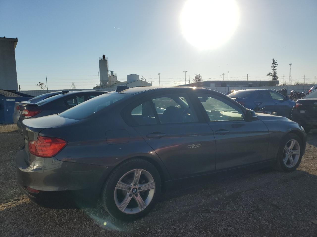 2015 BMW 328 Xi - Фото 3