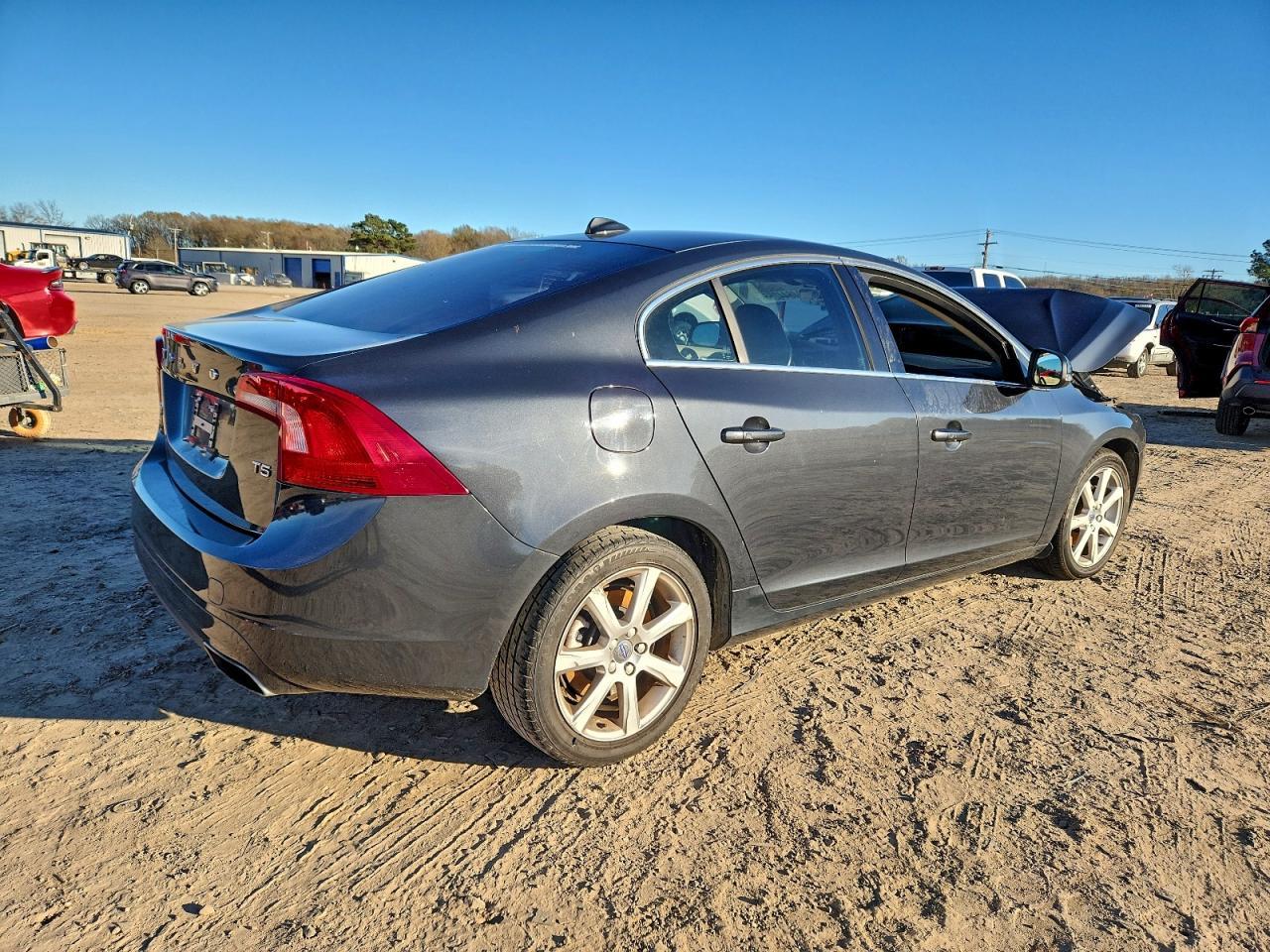 2016 Volvo S60 Premier - Фото 3