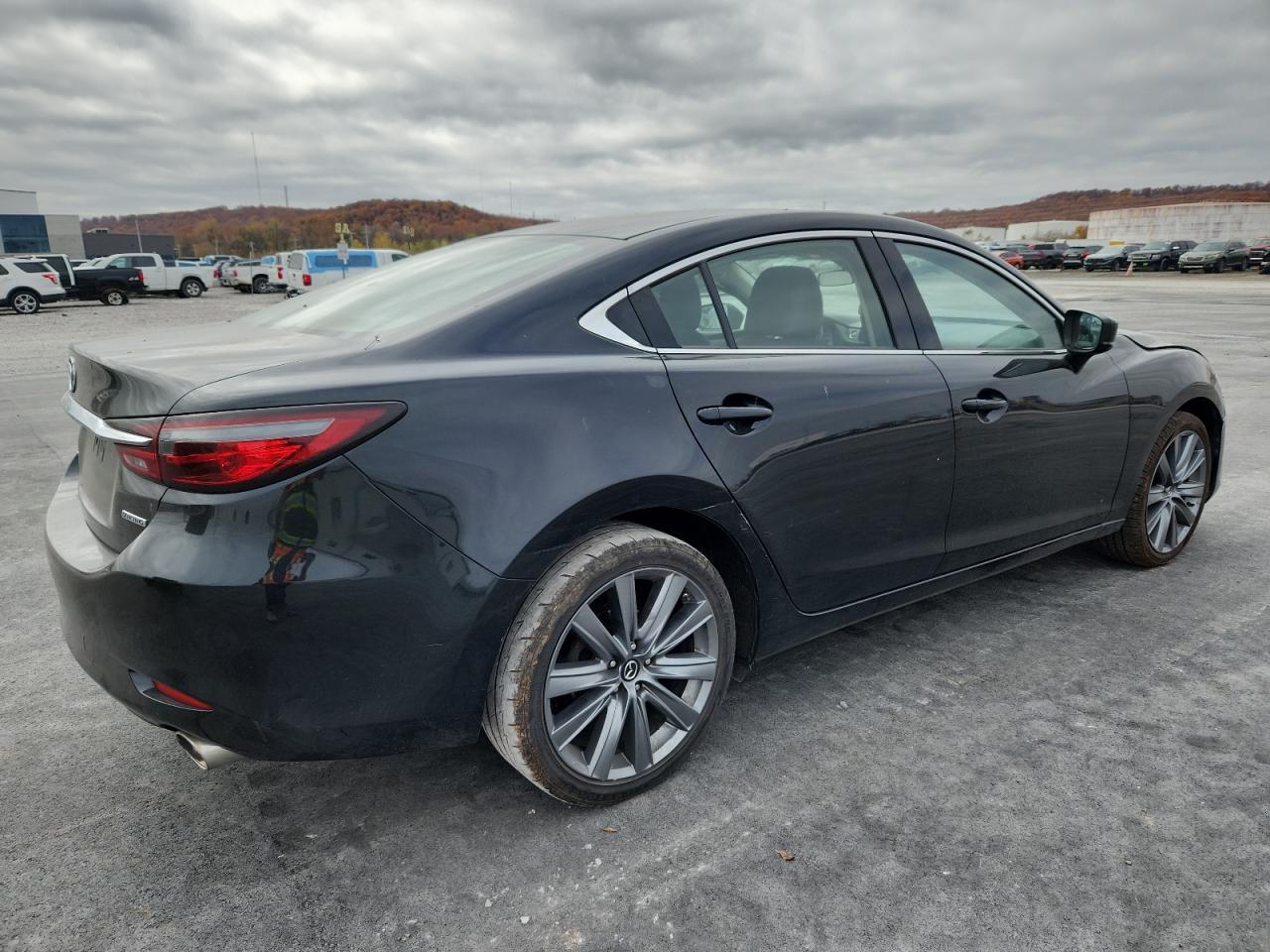 2020 Mazda 6 Touring - Image 3