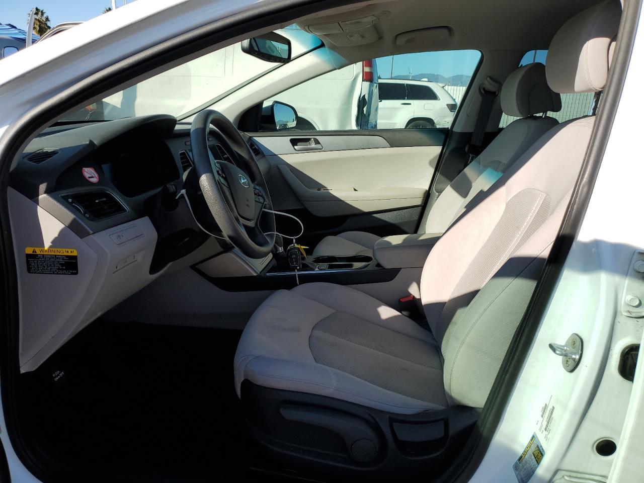 2017 Hyundai Sonata Se - Image 7