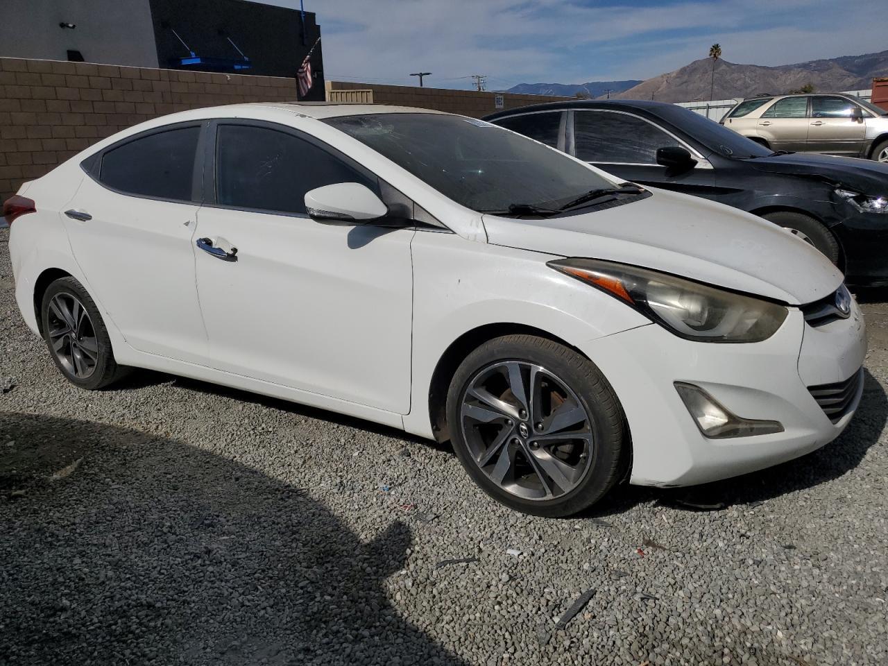 2014 Hyundai Elantra Se - Фото 4