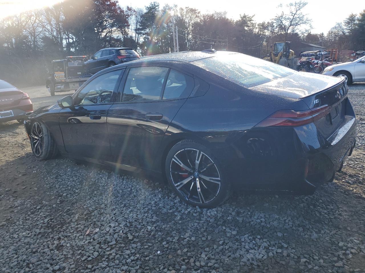 2024 BMW I5 M60 - Фото 2