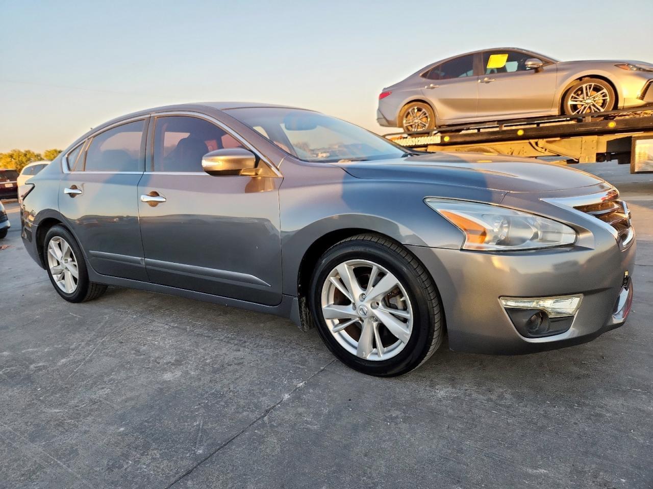 2015 Nissan Altima 2.5 - Image 4