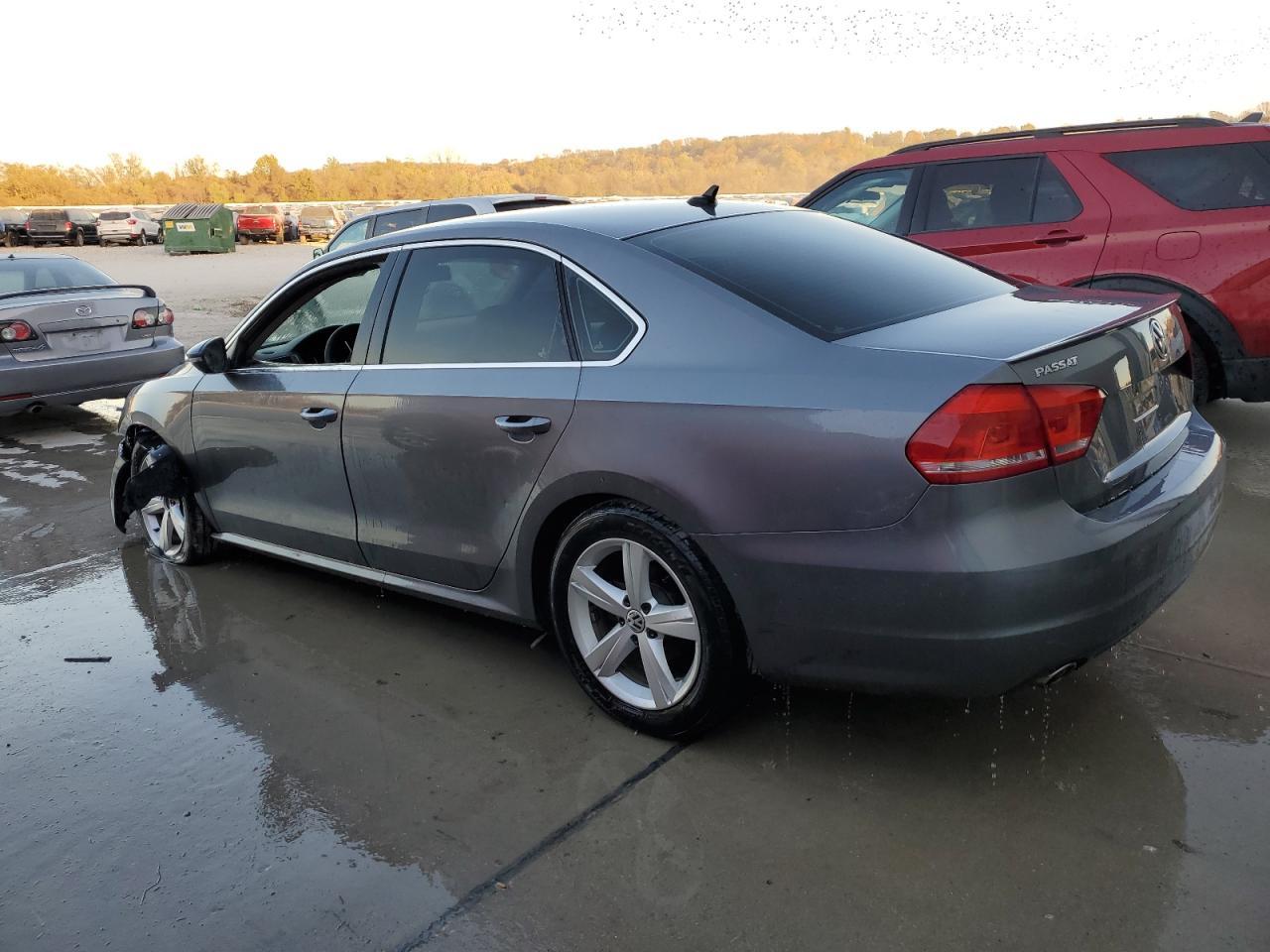 2012 Volkswagen Passat Se - Фото 2