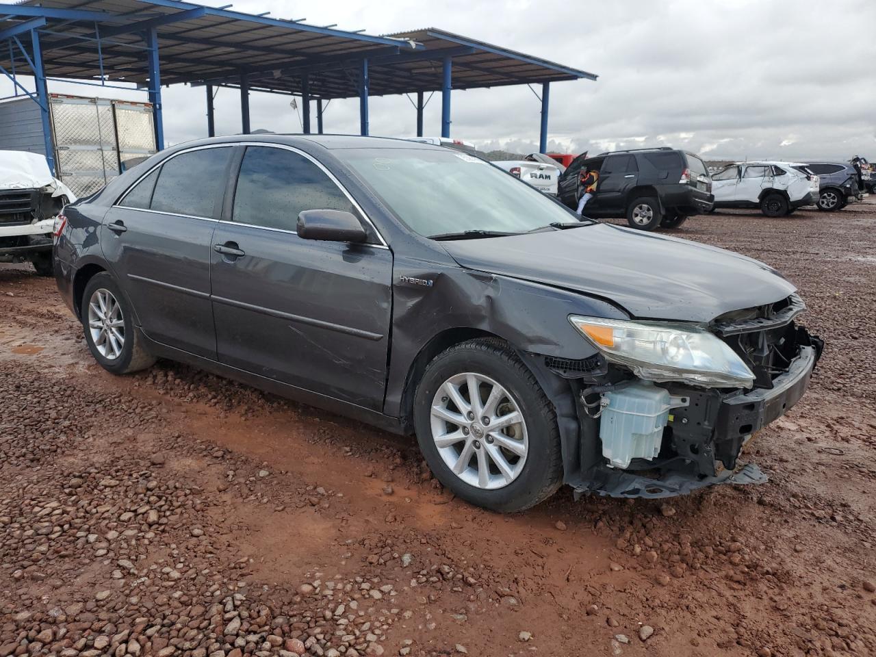 2011 Toyota Camry Hybrid Base - Фото 4