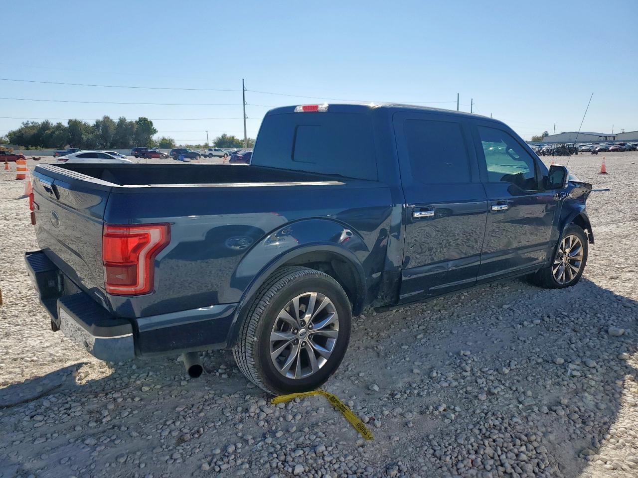 2015 Ford F150 Supercrew - Фото 3