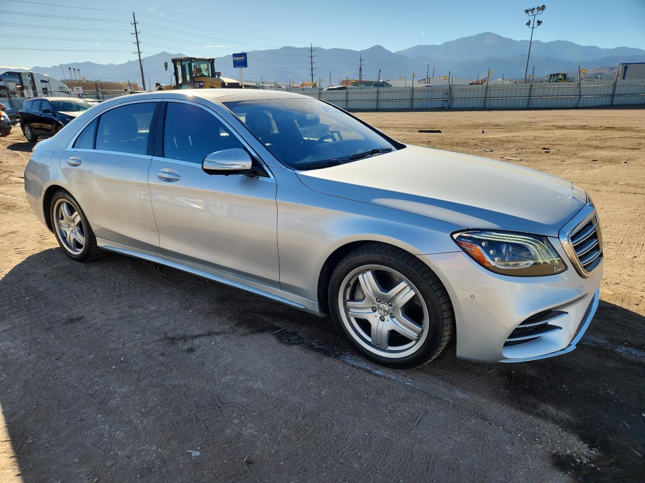 2019 Mercedes-Benz S 560 4Matic - Image 4