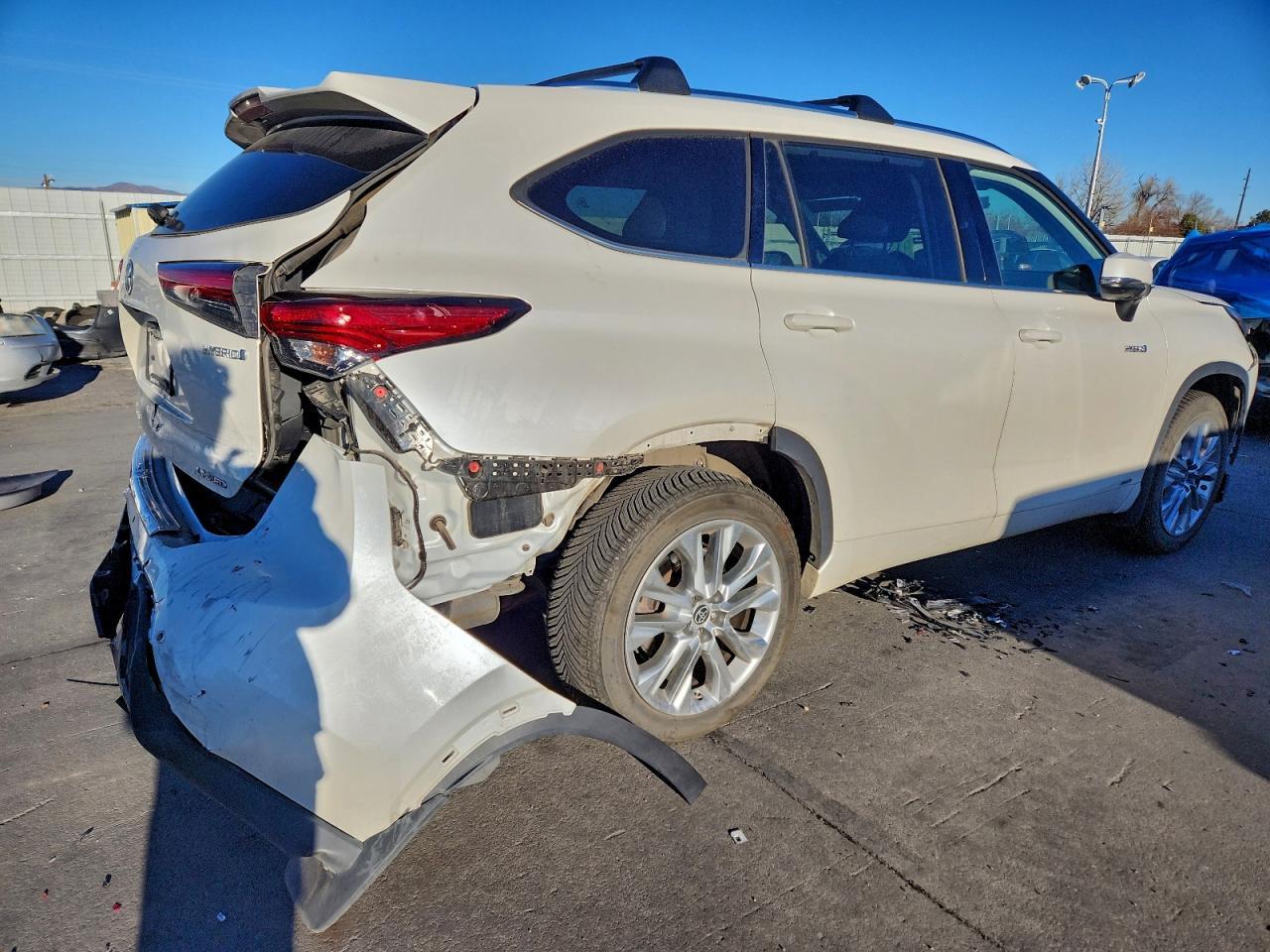 2021 Toyota Highlander Hybrid Limited - Фото 3