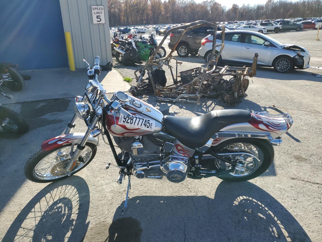 2004 Harley-Davidson Fxsti - Фото 3