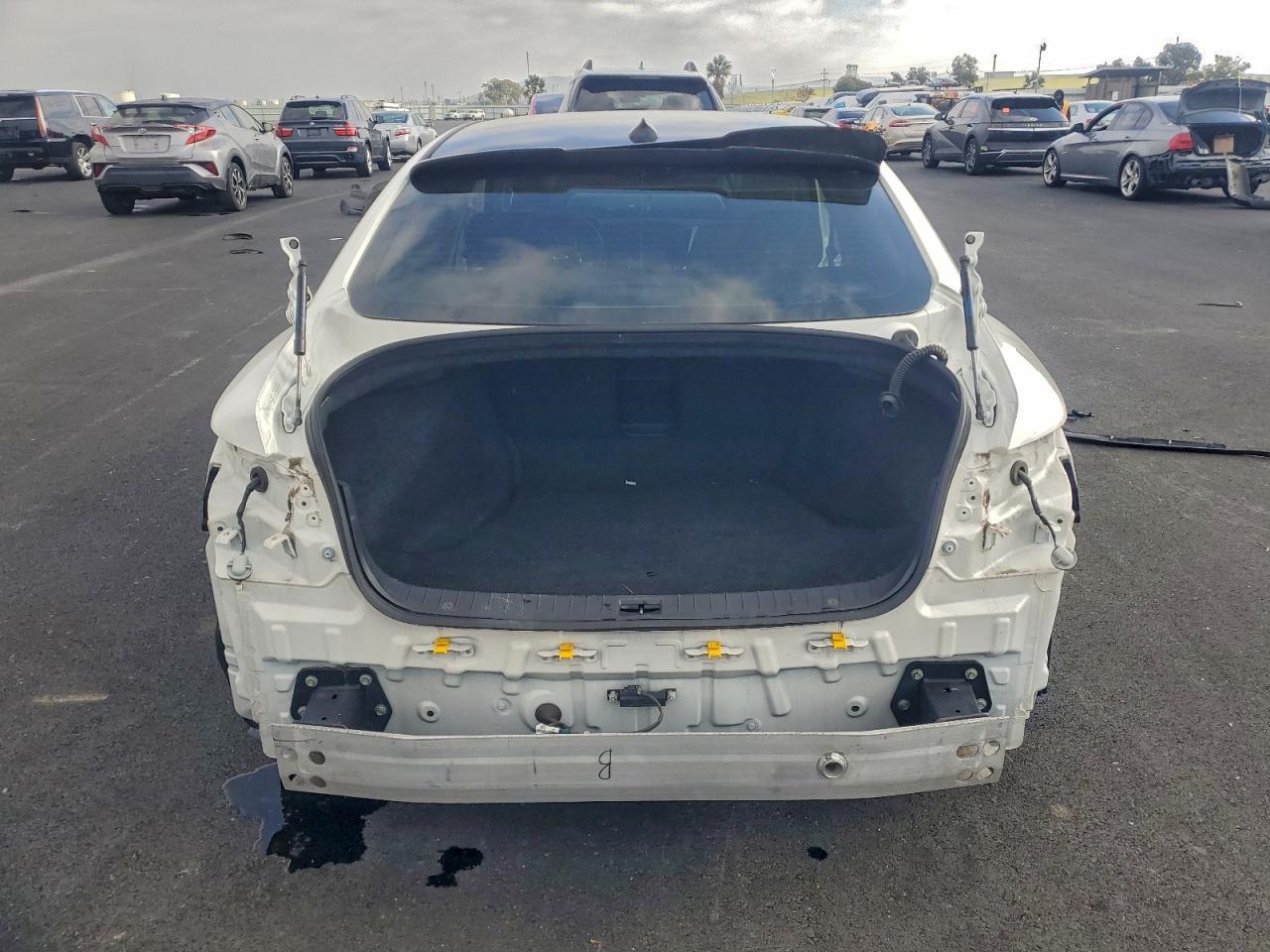 2019 Infiniti Q50 Luxe - Image 6