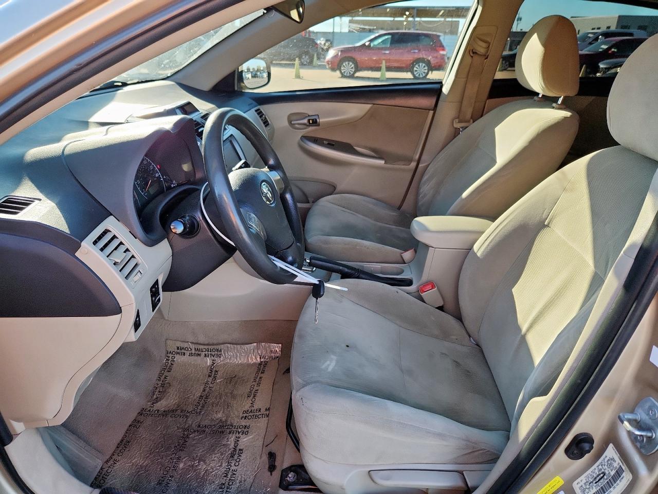 2012 Toyota Corolla Base - Фото 7